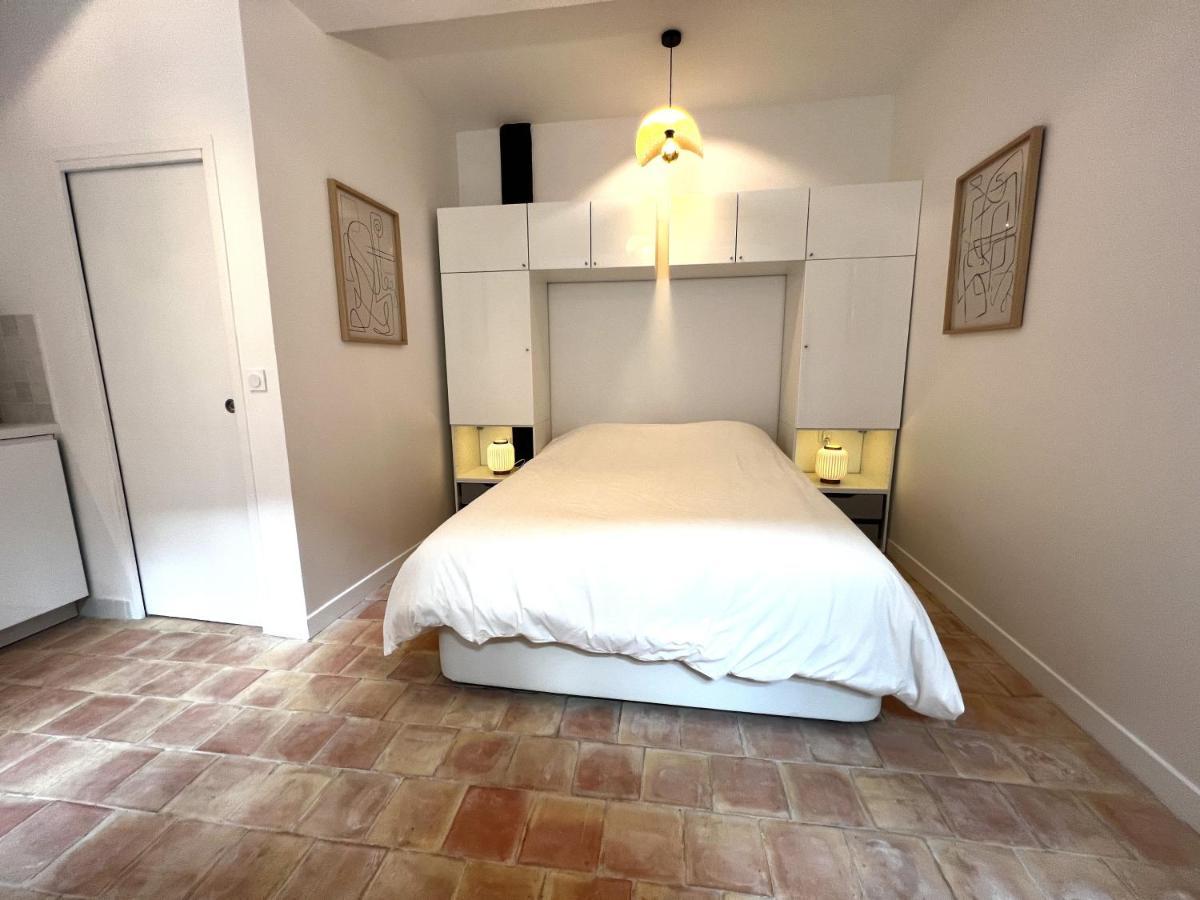 Le Duc - Suite Avec Terrasse - Coeur De Dijon Buitenkant foto