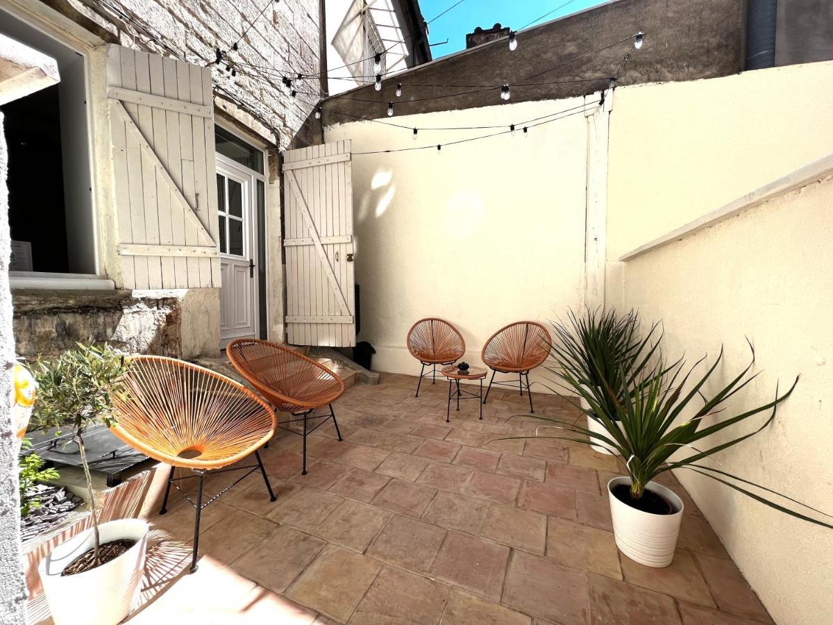 Le Duc - Suite Avec Terrasse - Coeur De Dijon Buitenkant foto